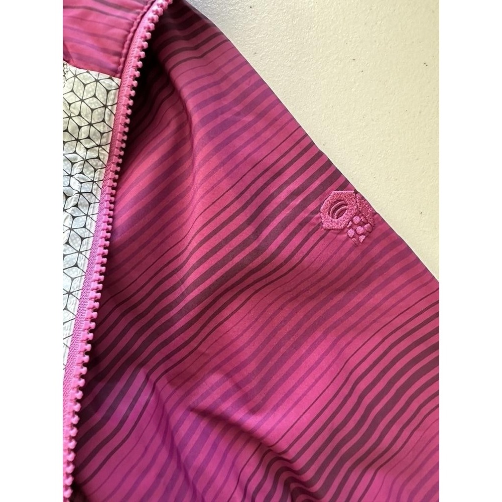 Mountain Hardwear Jacket Womens Medium Pink Dry.Q Hooded Windbreaker Hiking - Picture 11 of 13